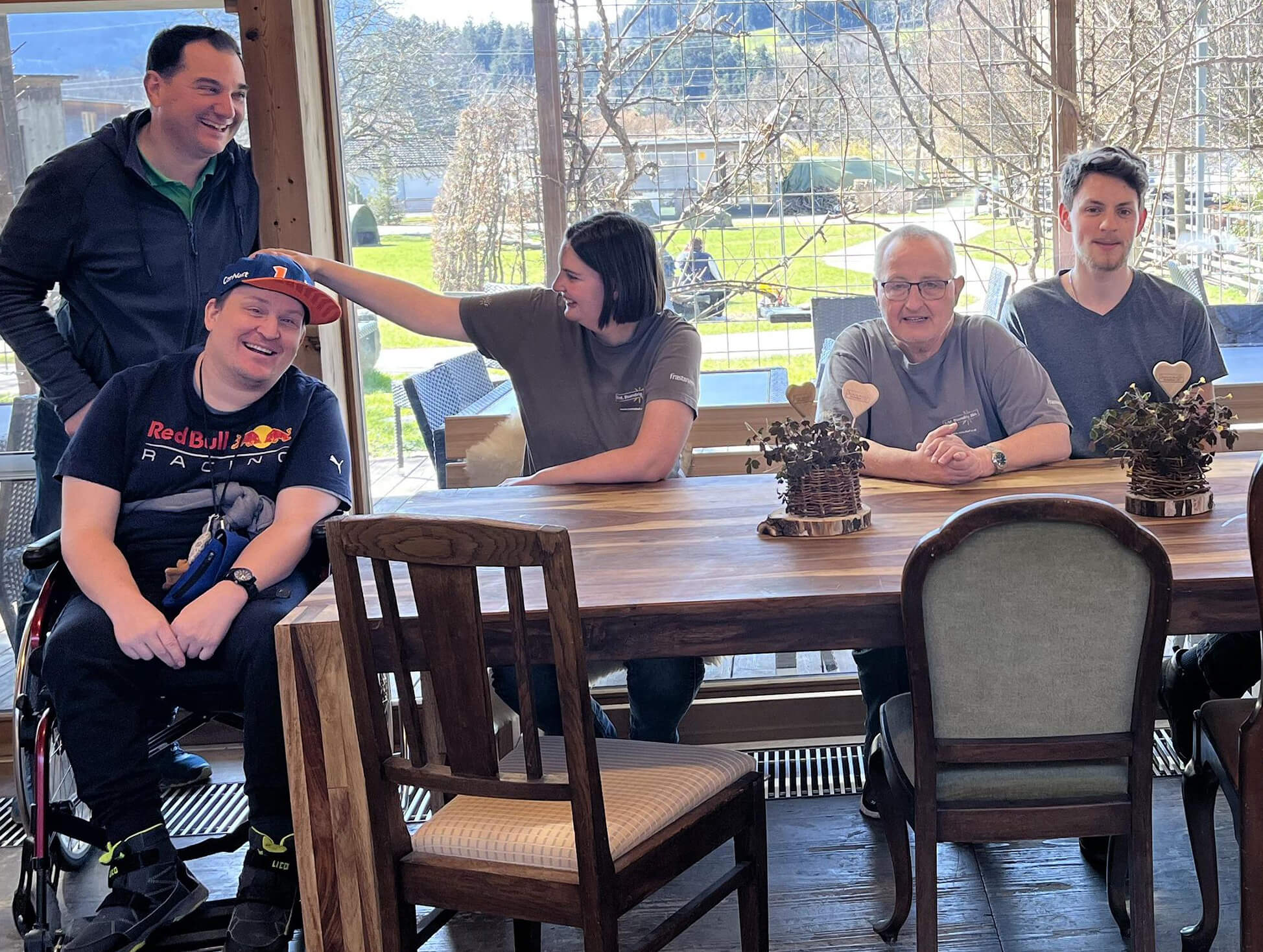 "Bsundrig & Schräg" startet die Hofgastronomie in den Frühling